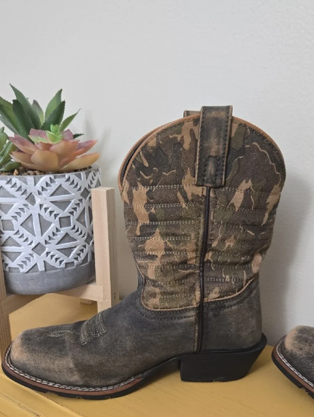 Dan Post Children's Western Cowboy Boots - Brown and Black Accents. Size 2D.